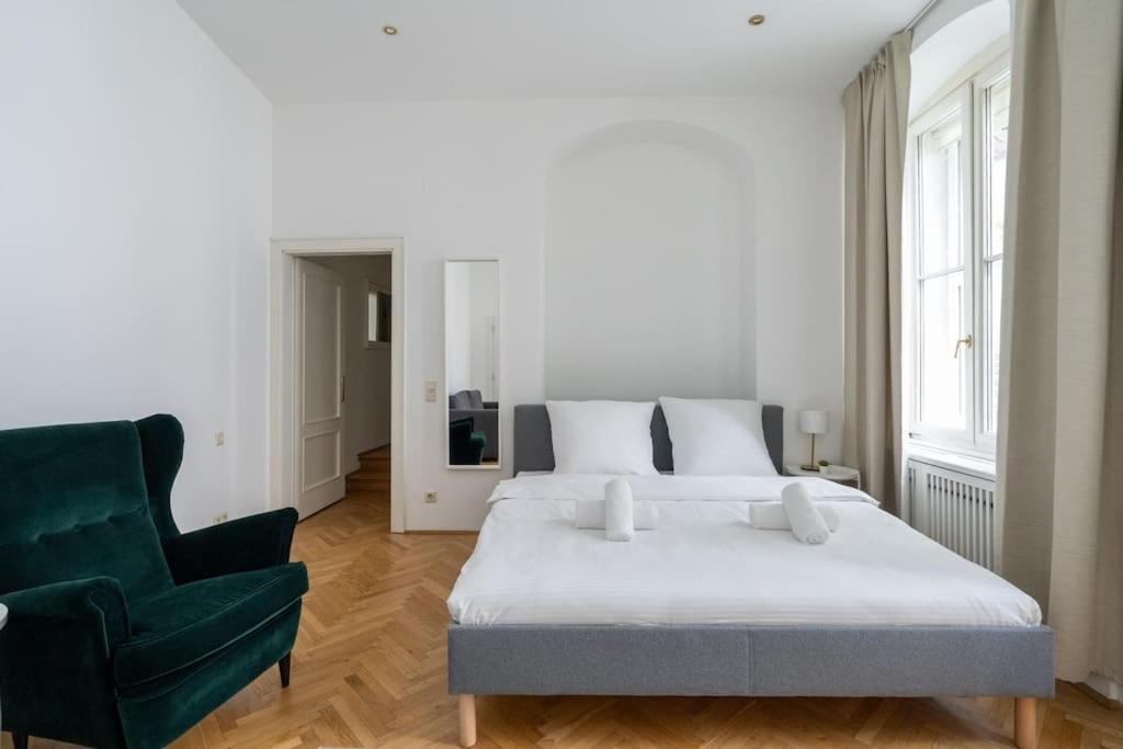 Historic Heart Apartment Bécs Kültér fotó